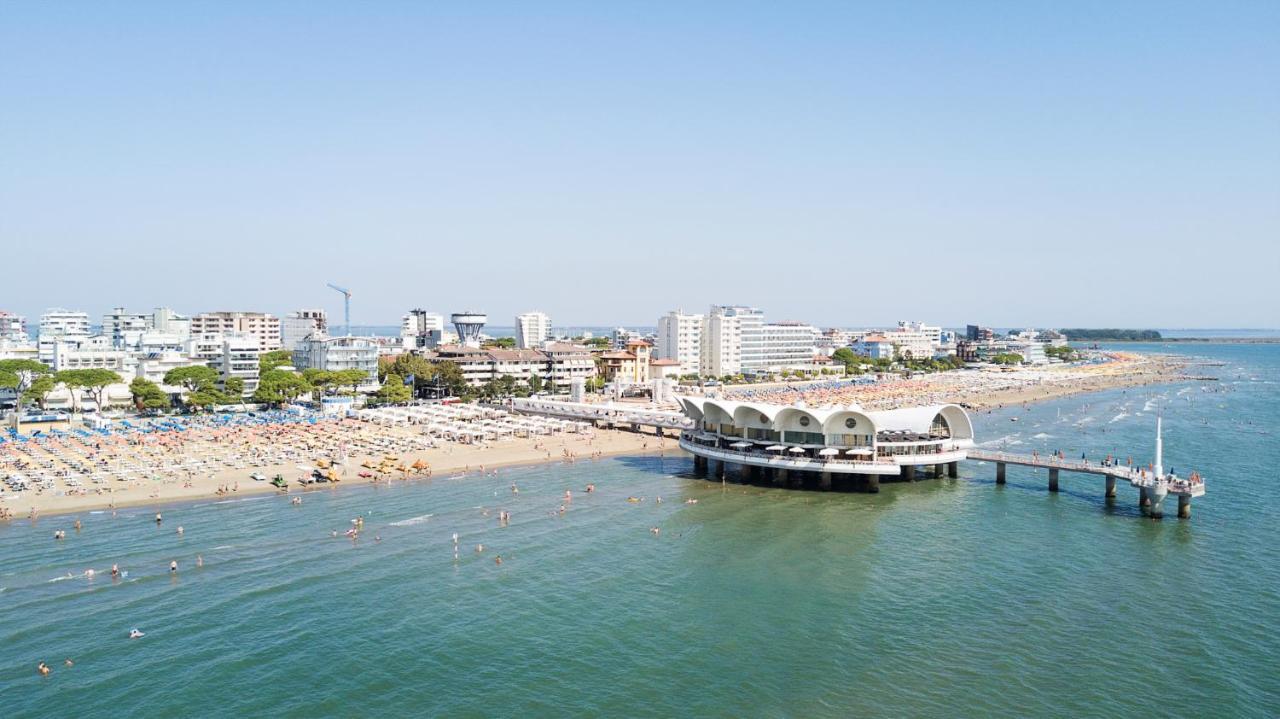 Villaggio Giove Lignano Sabbiadoro Buitenkant foto